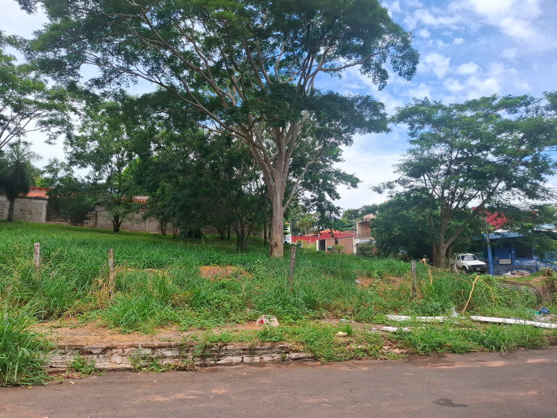 De gran terreno en Fernando de la Mora, foto 4