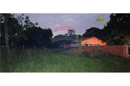 vendo terreno en Capiata