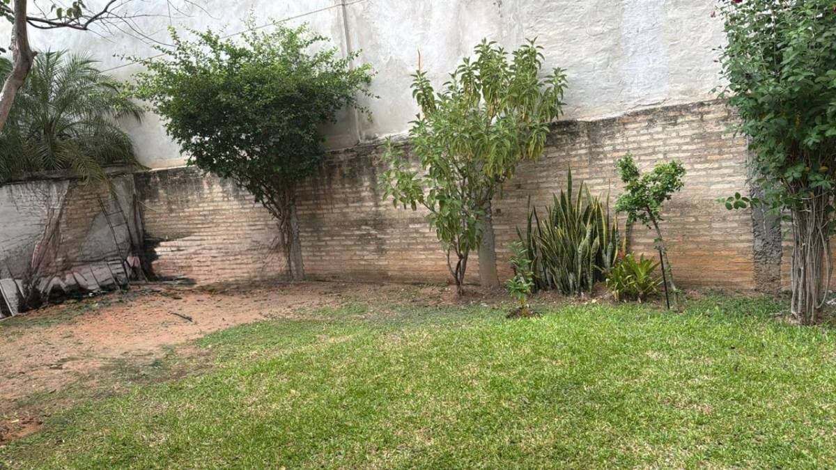 casa en barrio Las Lomas, toda la casa en planta baja, foto 2