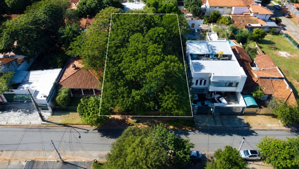 Vendo excelente terreno en los laureles asuncion