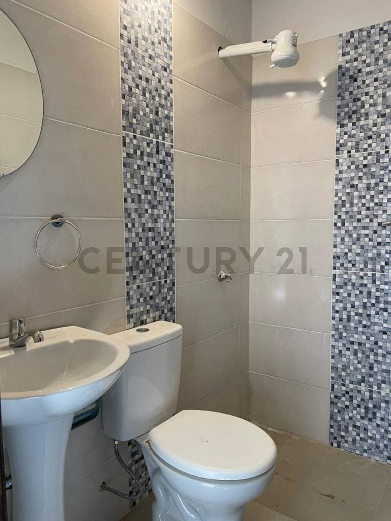 Chalet de 2 dormts a estrenar en lambare, puerto pabla, foto 5