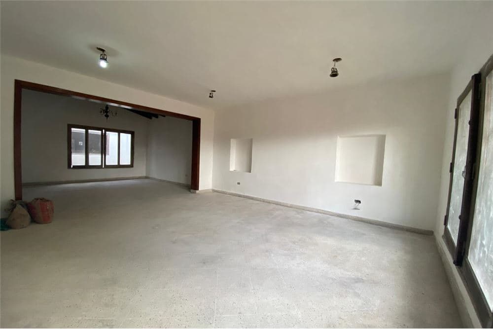 Residencia - Alquiler - San Jorge, Paraguay — foto 2