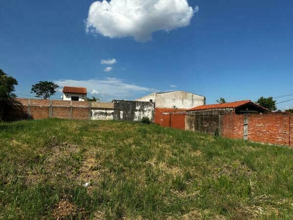 En venta terreno de 720 m2 en Mariano Roque Alonso, foto 2