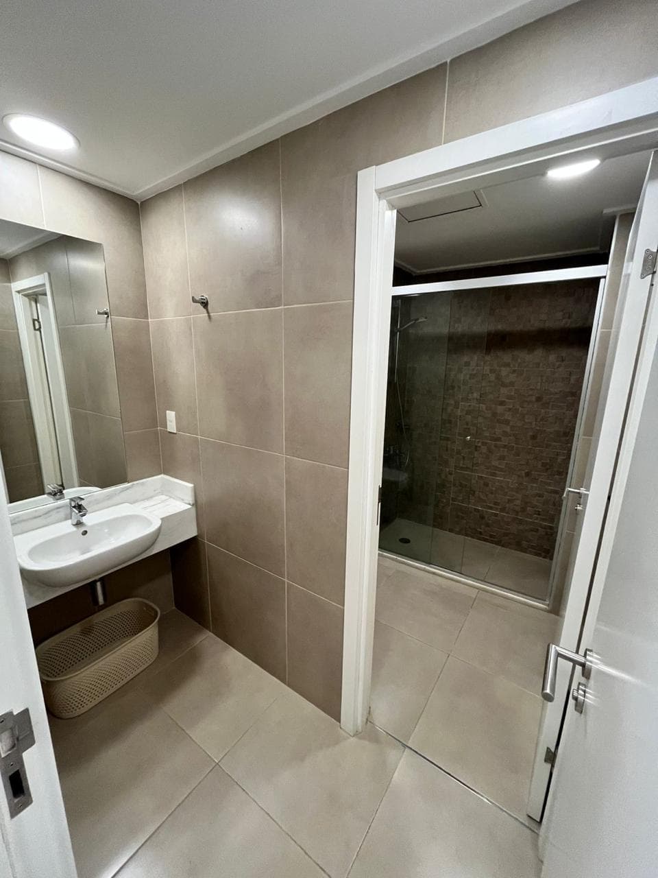 En alquiler exclusivo depto sobre Santa Teresa — foto 4