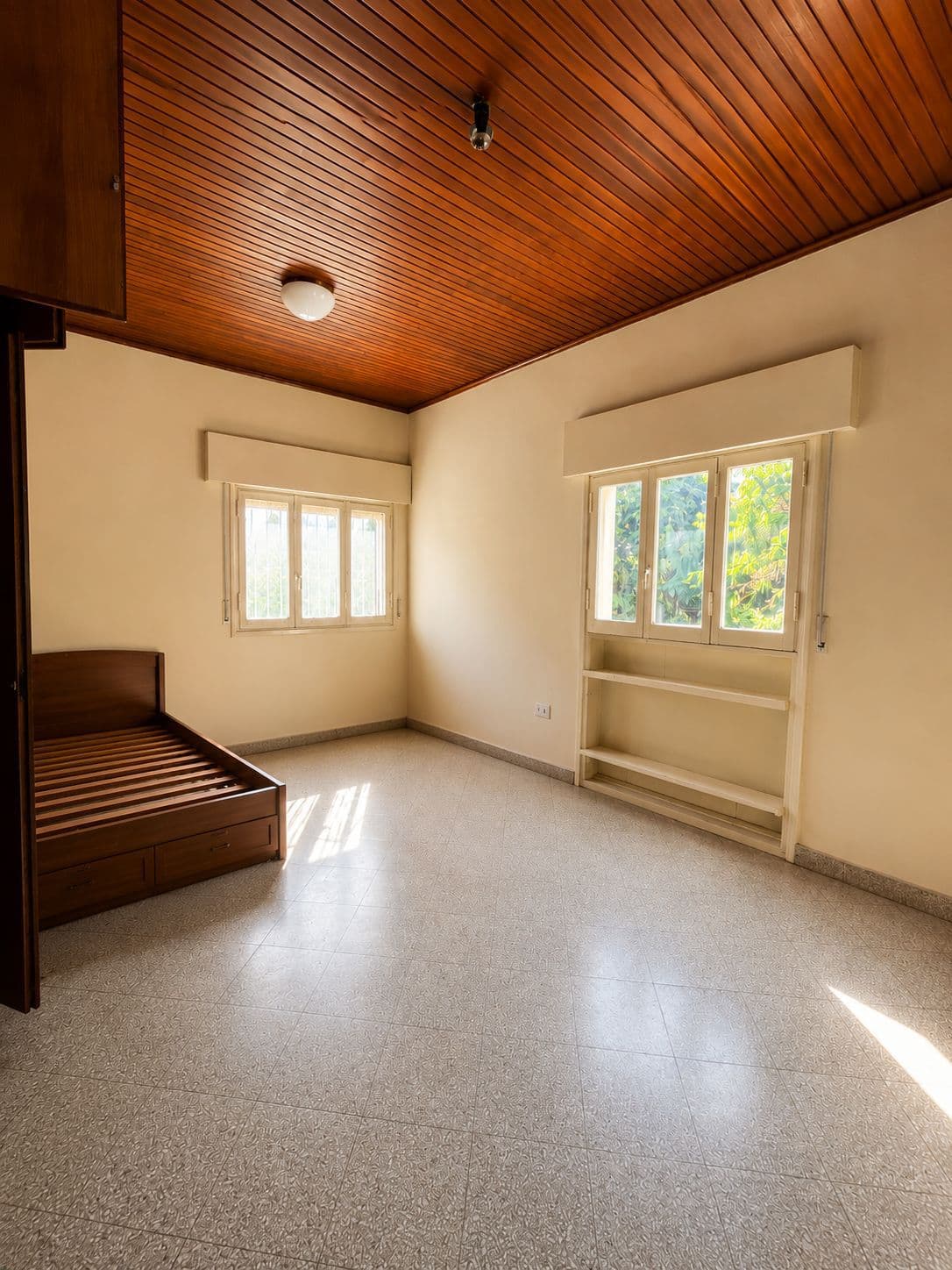 Casa en barrio mariscal lopez asuncion — foto 5