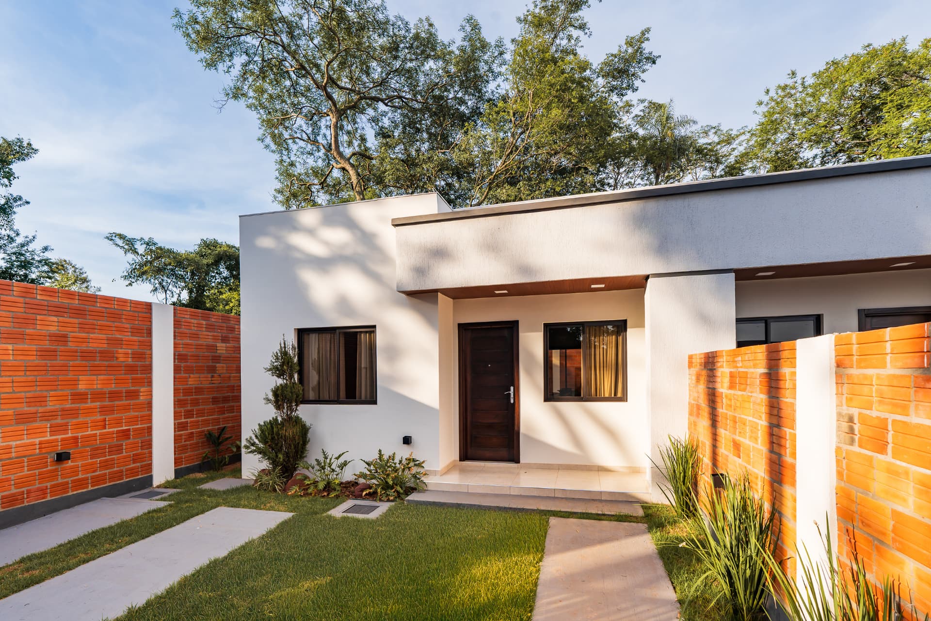 Casa Tipo Duplex - Luque