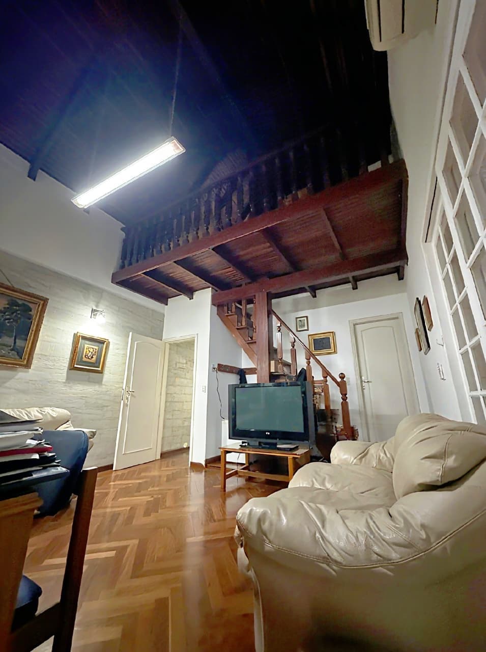 Casa en barrio mburucuya, foto 2
