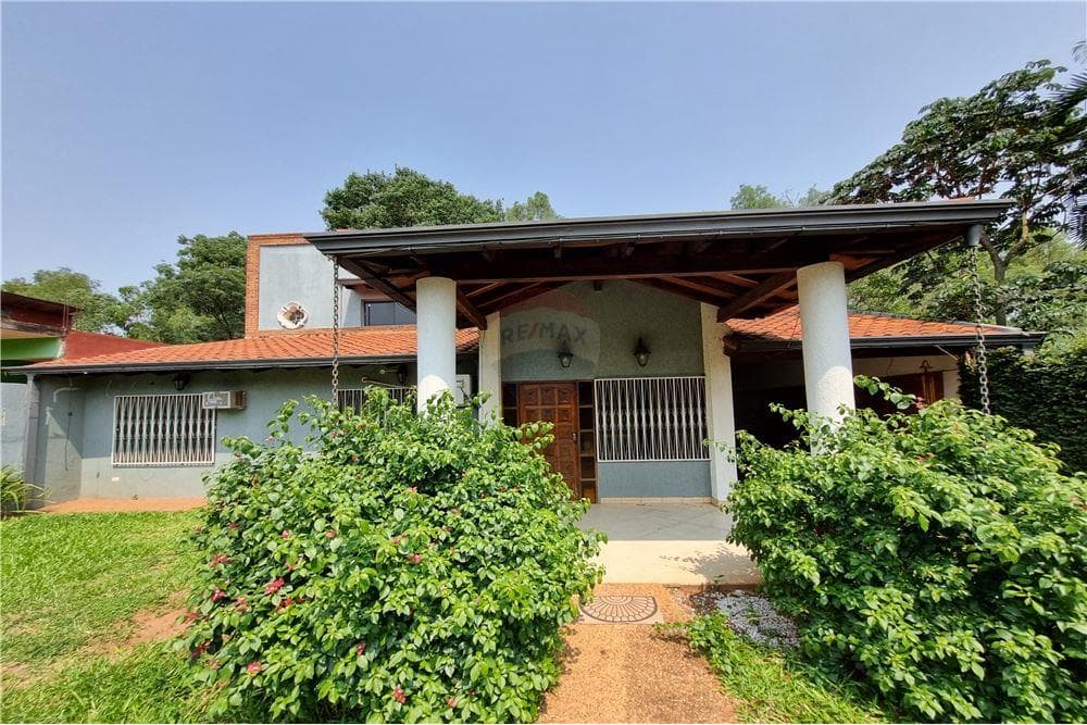 Casa en San Lorenzo zona Manuel Ortiz Guerrero