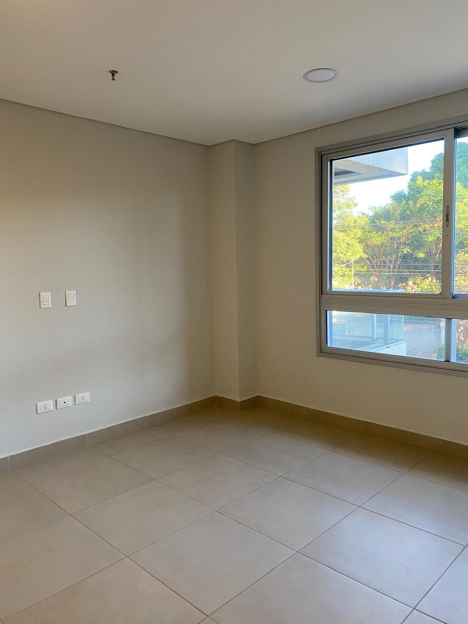Departamento en Barrio Herrera | 3 Dormitorios | USD 1.700, foto 2