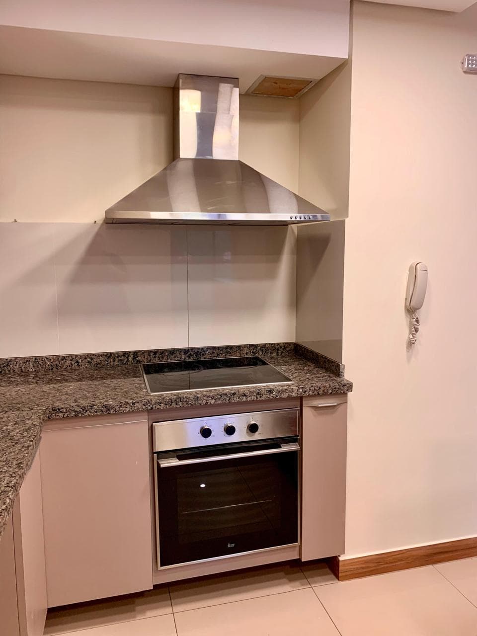 Departamento 3 Habitaciones Sobre Charles De Gaulle, foto 4