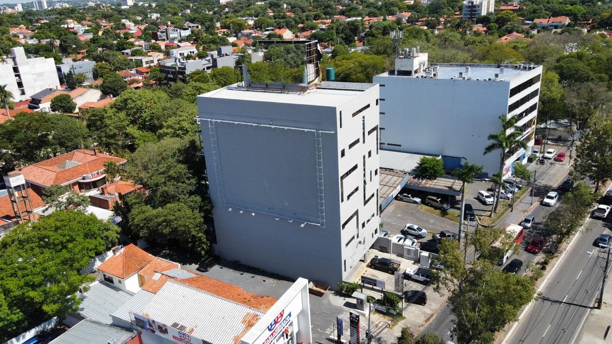 Oficina Piso Completo De 336 m2 En Barrio Villa Morra Sobre Importante Avenida, foto 2