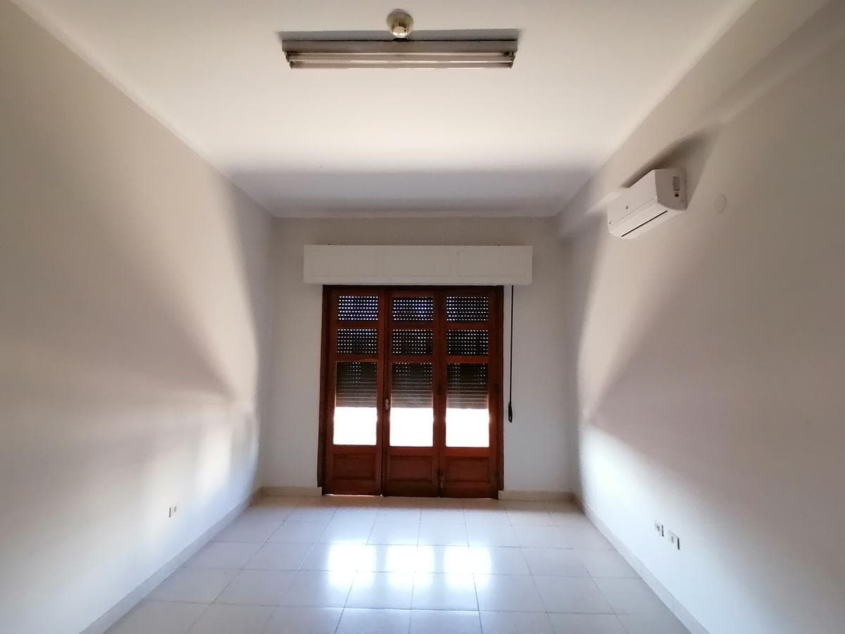 Departamento De 2 Dormitorios 85 m2 Centro De Asunción, foto 3