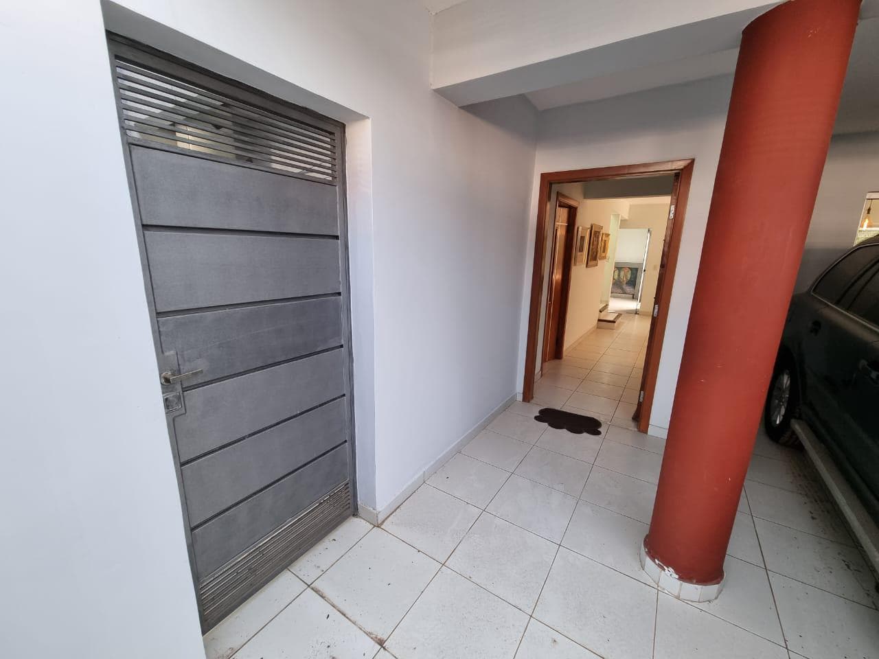 Amplio Duplex De 250 m2 De 3 Dormitorios En Mburucuya, foto 5