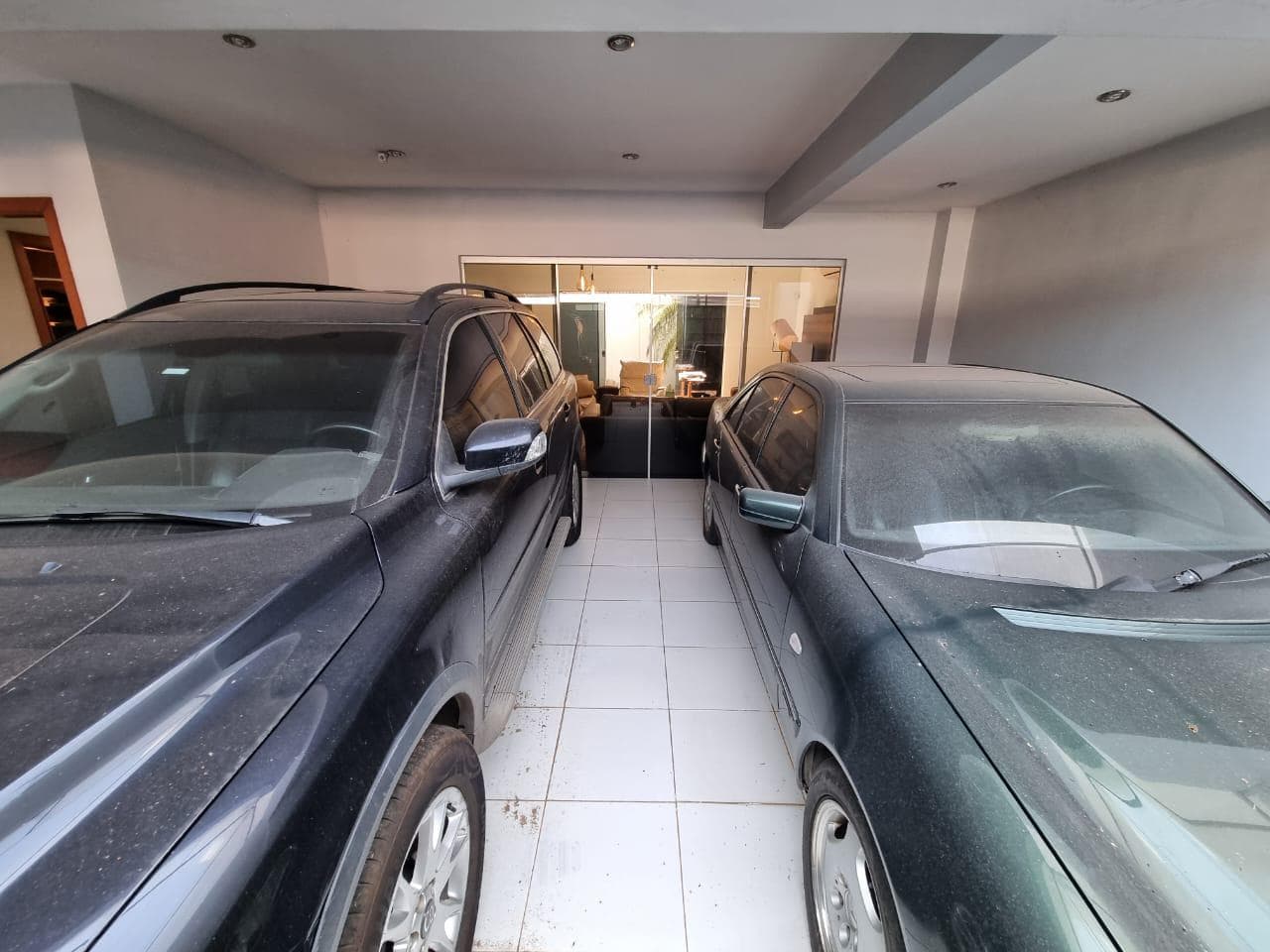 Amplio Duplex De 250 m2 De 3 Dormitorios En Mburucuya, foto 4