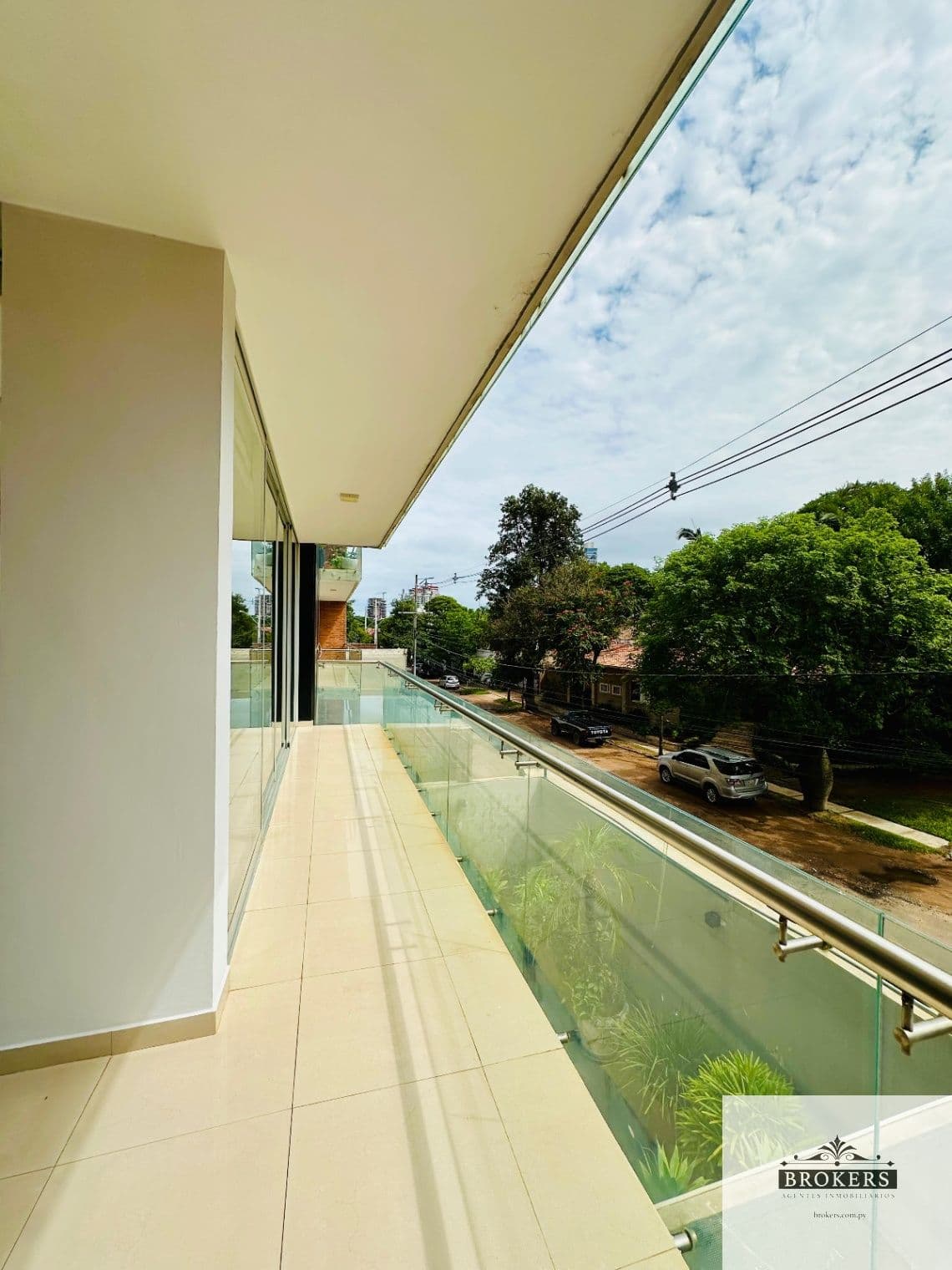 Departamento De 3 Dormitorios Con o Sin Muebles En Mburucuya, foto 1