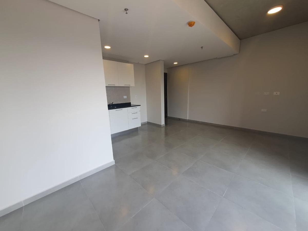 Departamento Rentado De 2 Dormitorios En Barrio Sajonia, foto 1