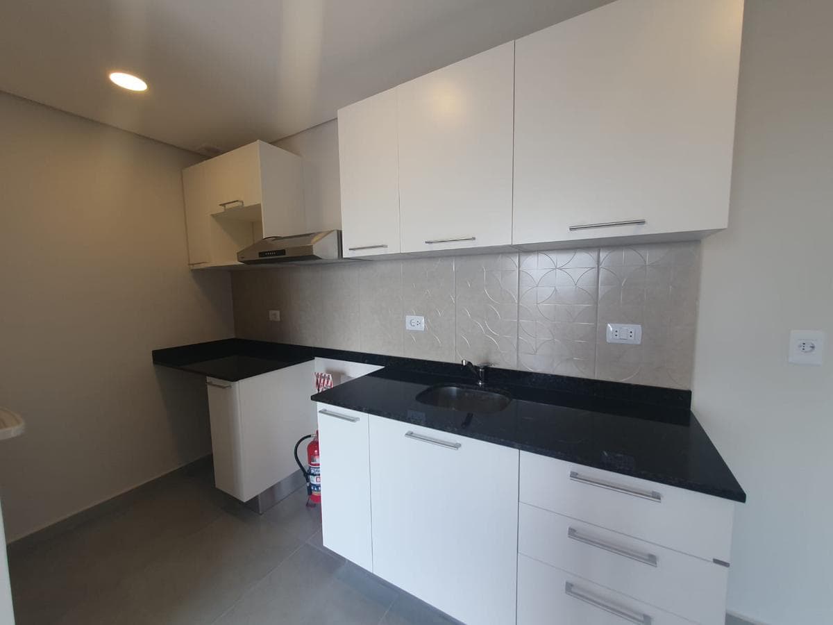 Departamento Rentado De 2 Dormitorios En Barrio Sajonia, foto 3