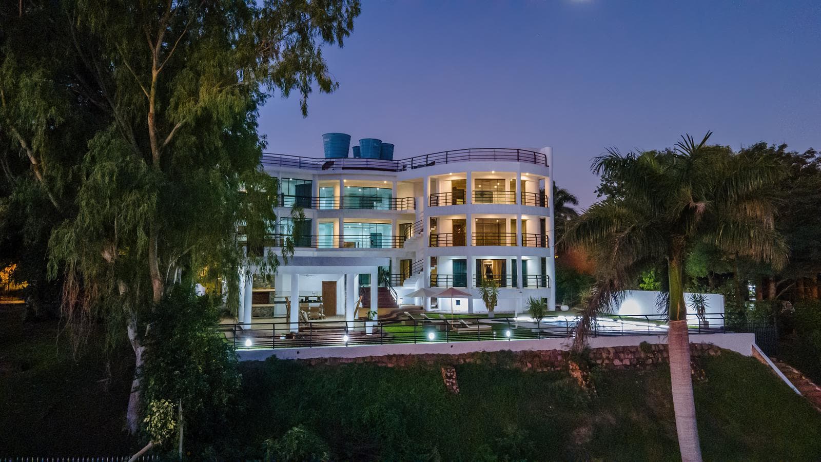 Edificio Completo En Zona Yacht y Golf Club, foto 5