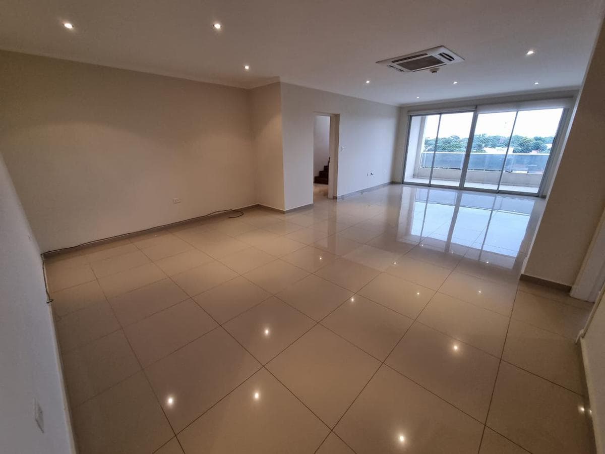 Penthouse Semi Amoblado De 4 Dormitorios Con Piscina Propia — foto 2