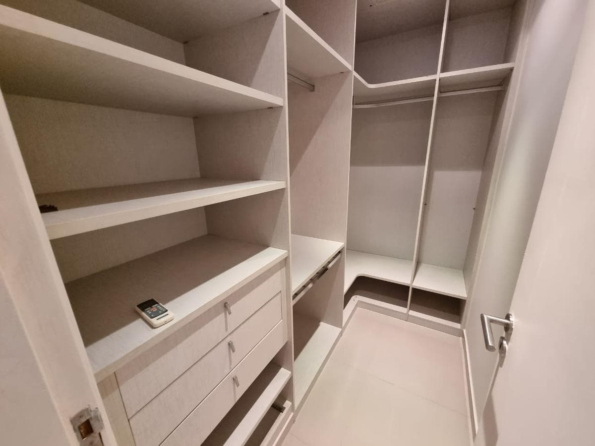 Alquilo Penthouse Amoblado De 4 Dormitorios Con Piscina Propia Zona Molas Lopez