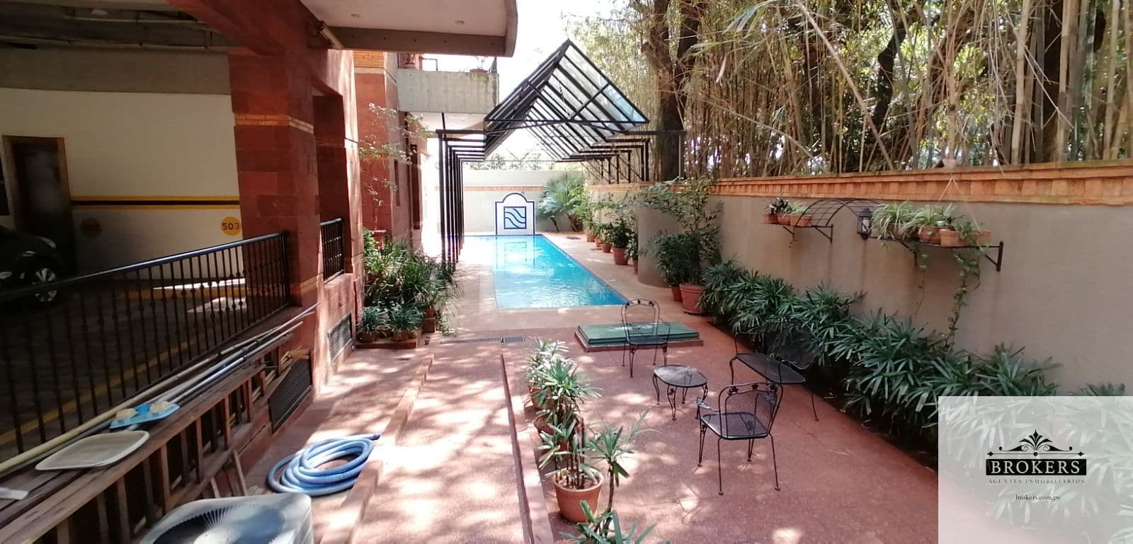 Departamento en venta de 3 dormitorios c/ cochera en Ykua Sati