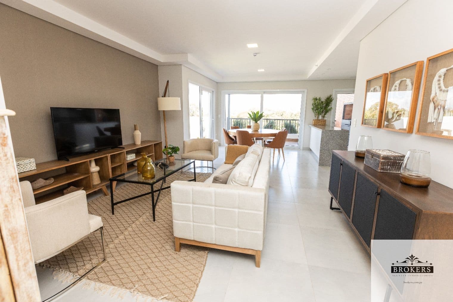 Departamento De 3 Dormitorios a Estrenar En Barrio Loma Pyta, foto 2