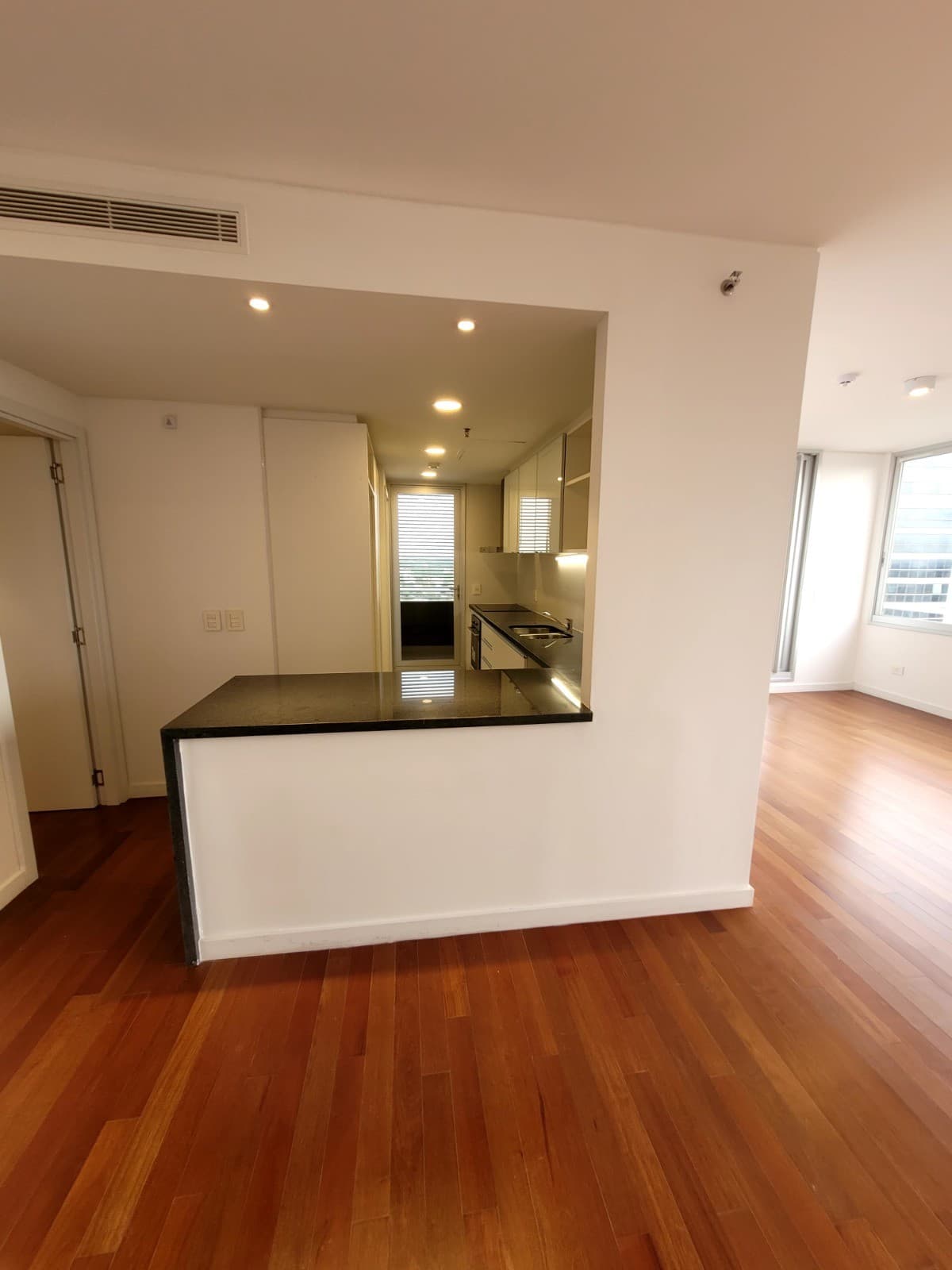 Departamento De 3 Dormitorios Sobre Santa Teresa, foto 4