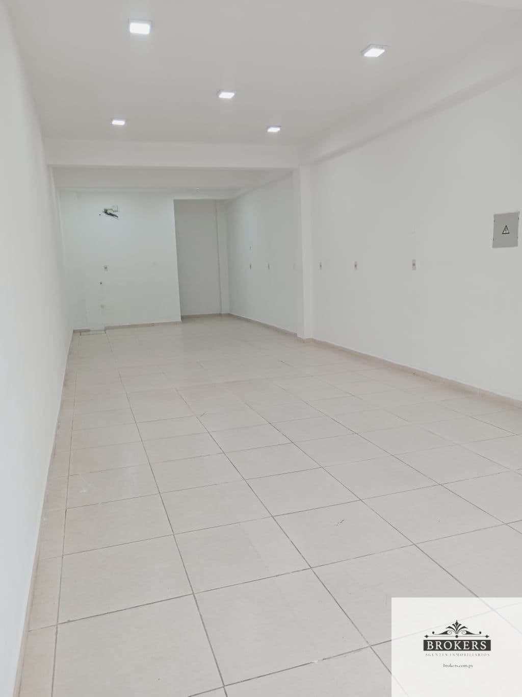 Local Comercial de 120 m2 en alquiler ubicado en Zona Norte Fdo de la Mora