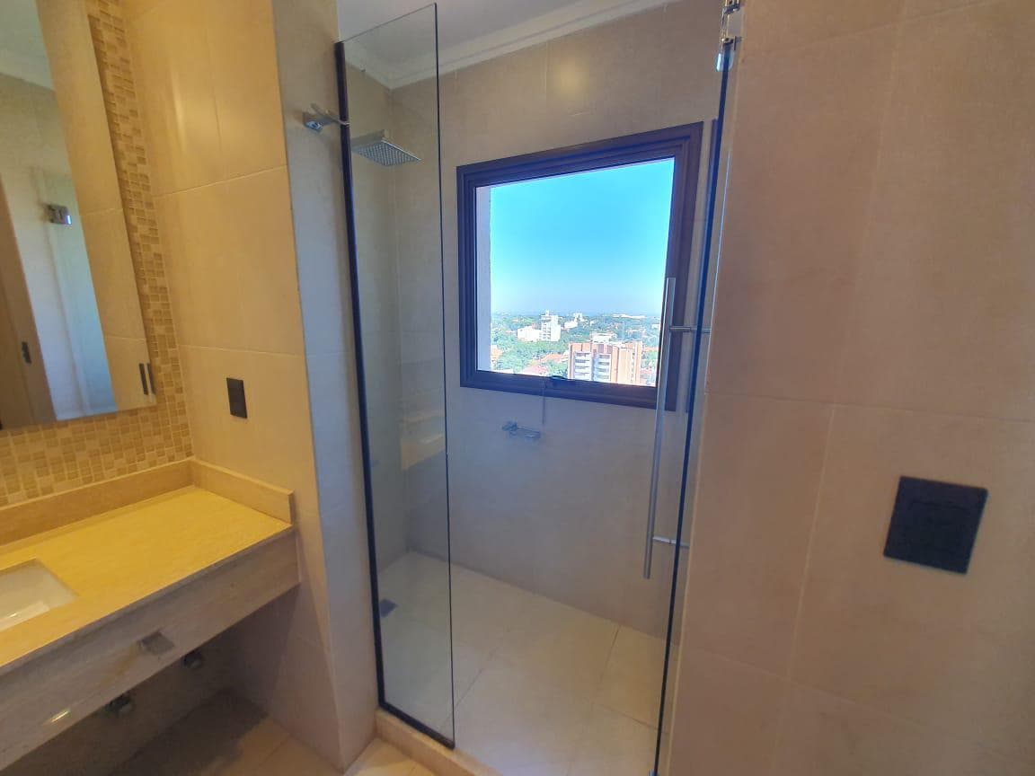 Exclusivo Departamento De 3 Suite Con 2 Cocheras En Carmelitas — foto 4