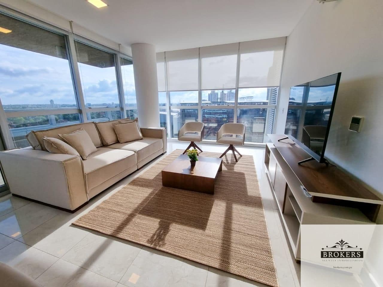 Departamento Amoblado de 3 Suites Sobre Santa Teresa, foto 4