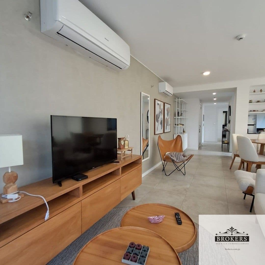 Departamento Full Amoblado De 2 Dormitorios En Las Mercedes, foto 1