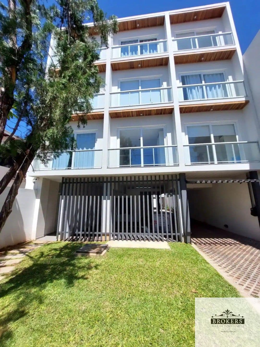 Departamento en alquiler c/ cochera en Ykua Sati — foto 5