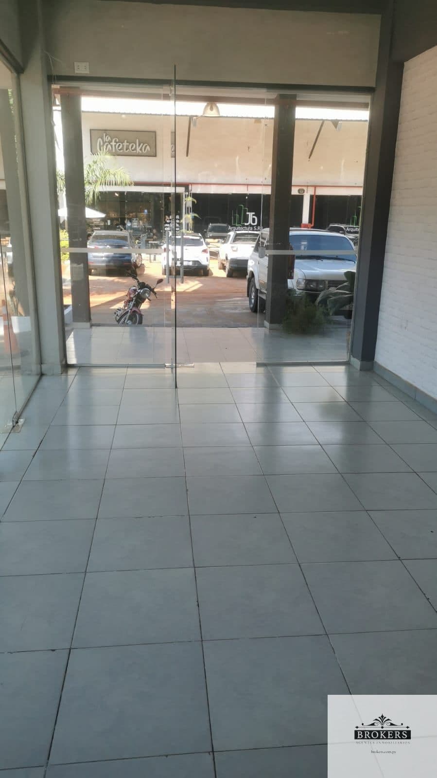 Local Comercial en alquiler ubicado en Villa Amelia, foto 1