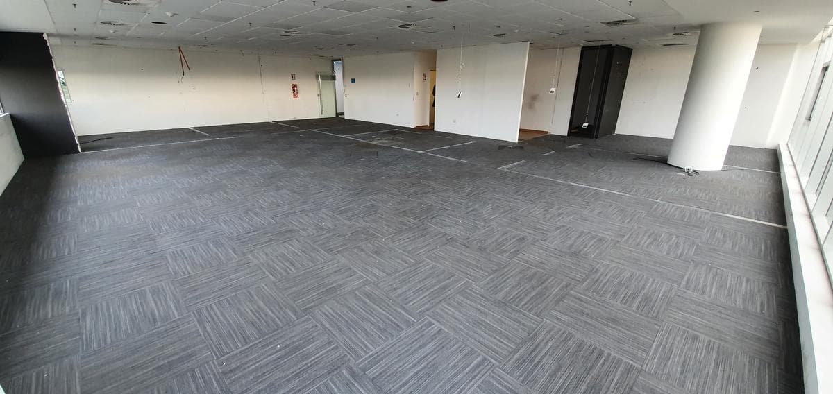 A Estrenar Oficina Corporativa de 222 m² Con 2 Cocheras En Villa Morra — foto 5