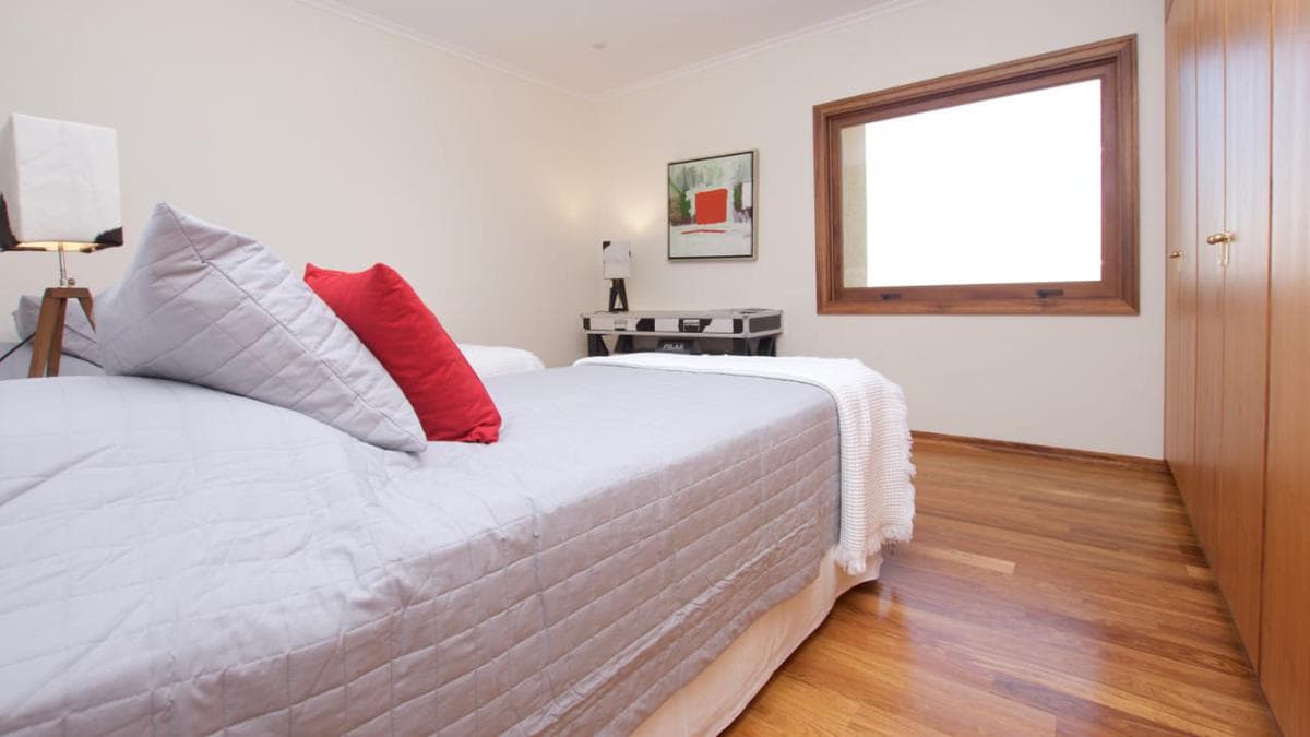 Alquilo Exclusivo Departamento De 3 Dormitorios En Barrio Ykua Sati