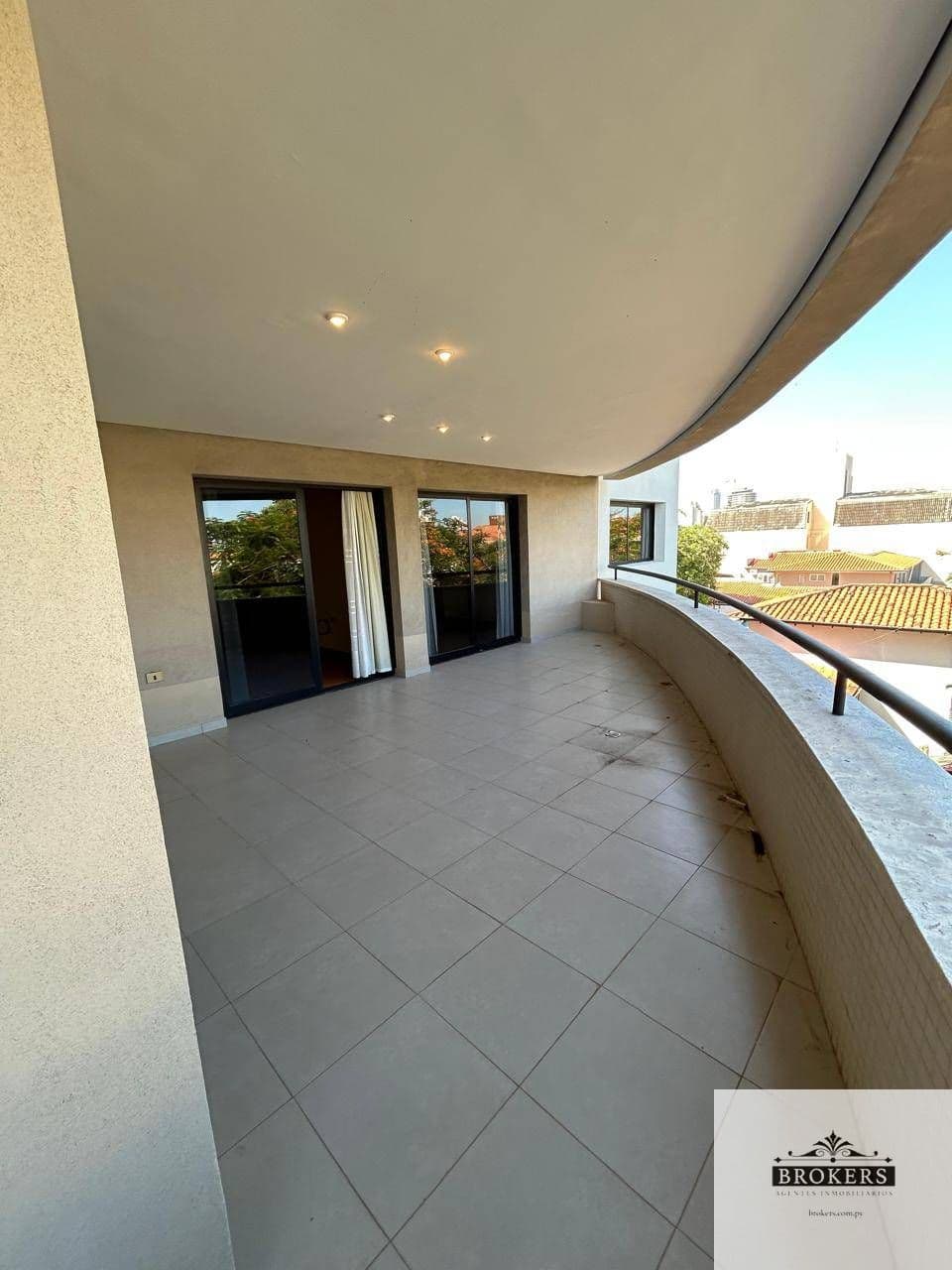 Departamento en alquiler de 3 dormitorios c/ cochera en Las Lomas (Las Carmelitas), foto 4