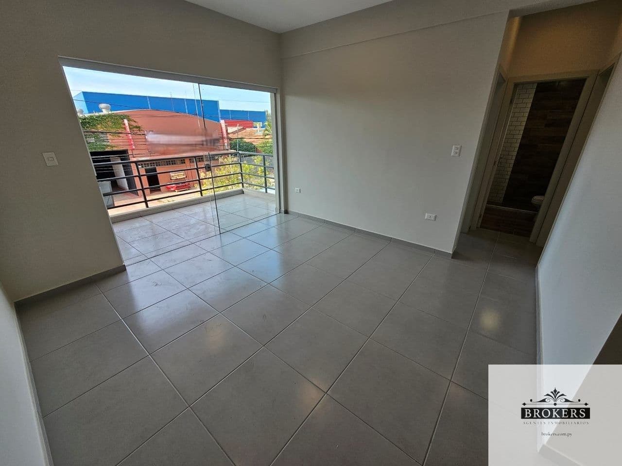 A Estrenar Departamento De 2 Dormitorios En Mariano Zona Box Mayorista, foto 3