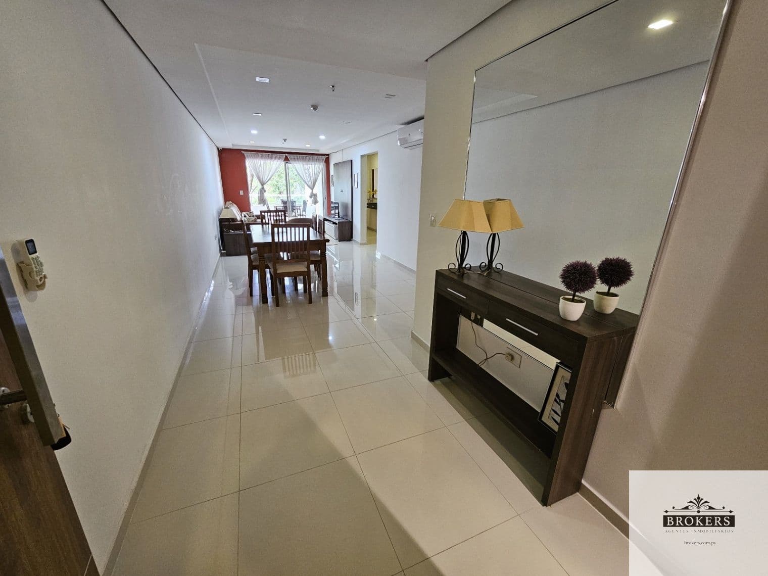 Dpto Amoblado 2 Dormitorios s/Avda.Brasilia Bo. Jara, foto 4