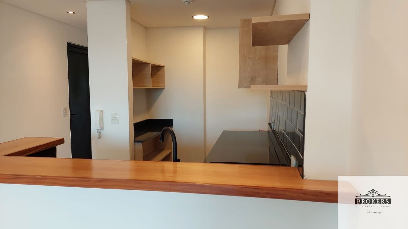 Departamento Rentado de 1 dormitorio 56 m2 con 1 cochera en Villa Morra, foto 3