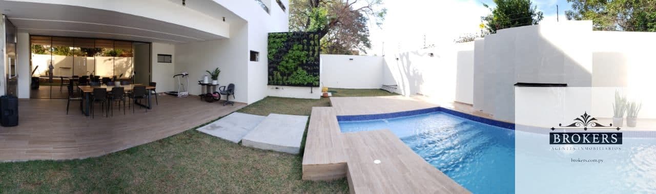 Residencia 5 dormitorios en Loma Merlo, Luque, foto 3