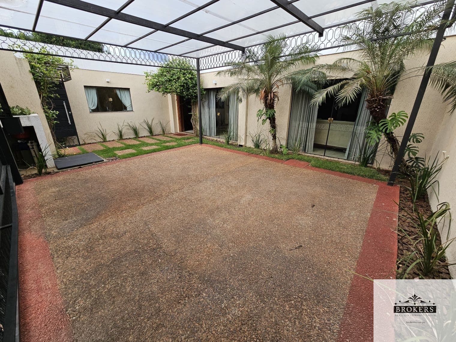 Casa Amoblada De 3 Dormitorios Con Piscina En Barrio Recoleta — foto 2