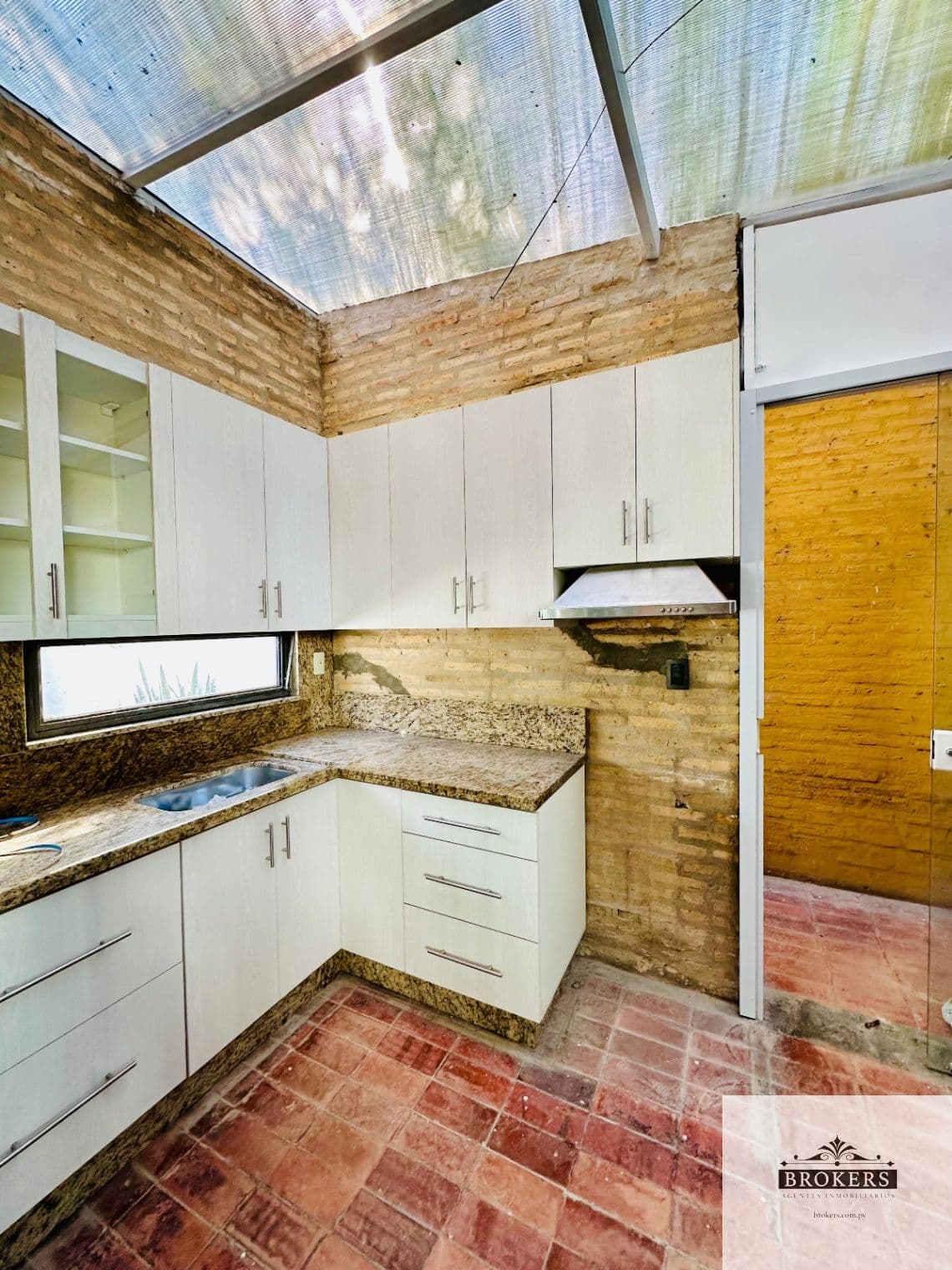 Casa Exclusivamente Para Oficina Sobre Molas López, foto 3