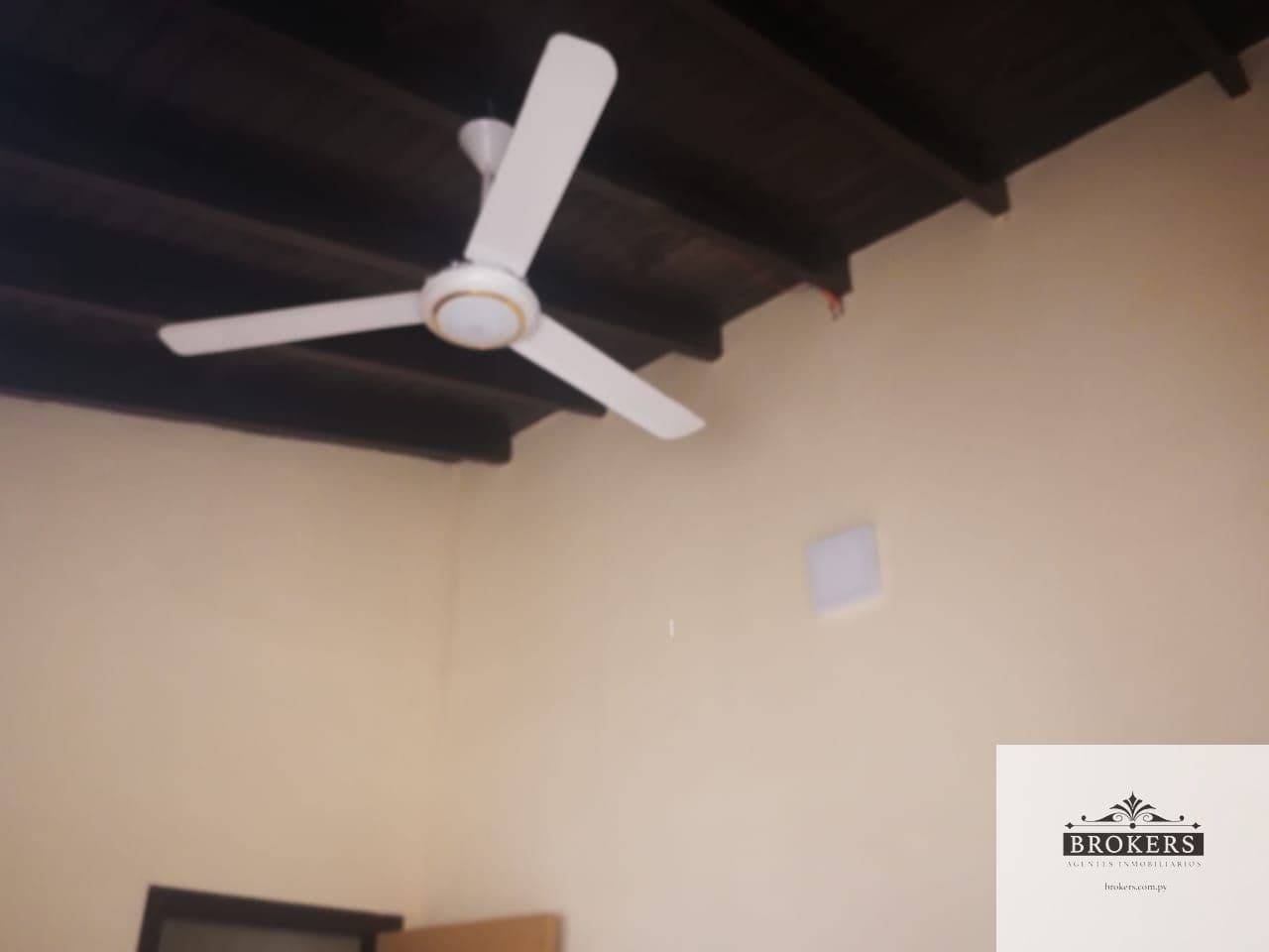 Casa En Venta 3 Dormit. Barrio America, Luque, foto 4