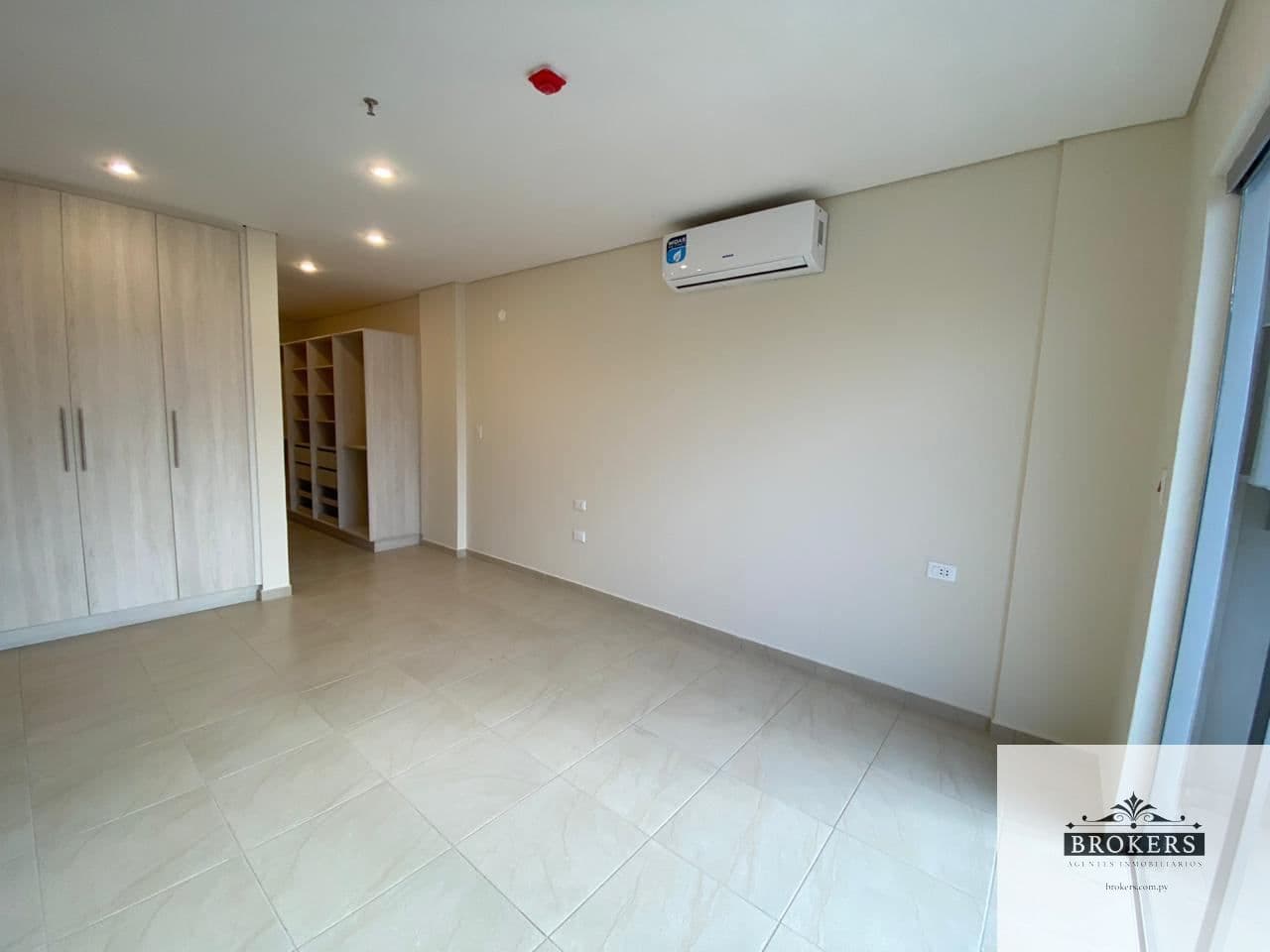 Dpto.2 dorm. c/1 cochera 107 m2 en Bernardino Caballero, foto 4