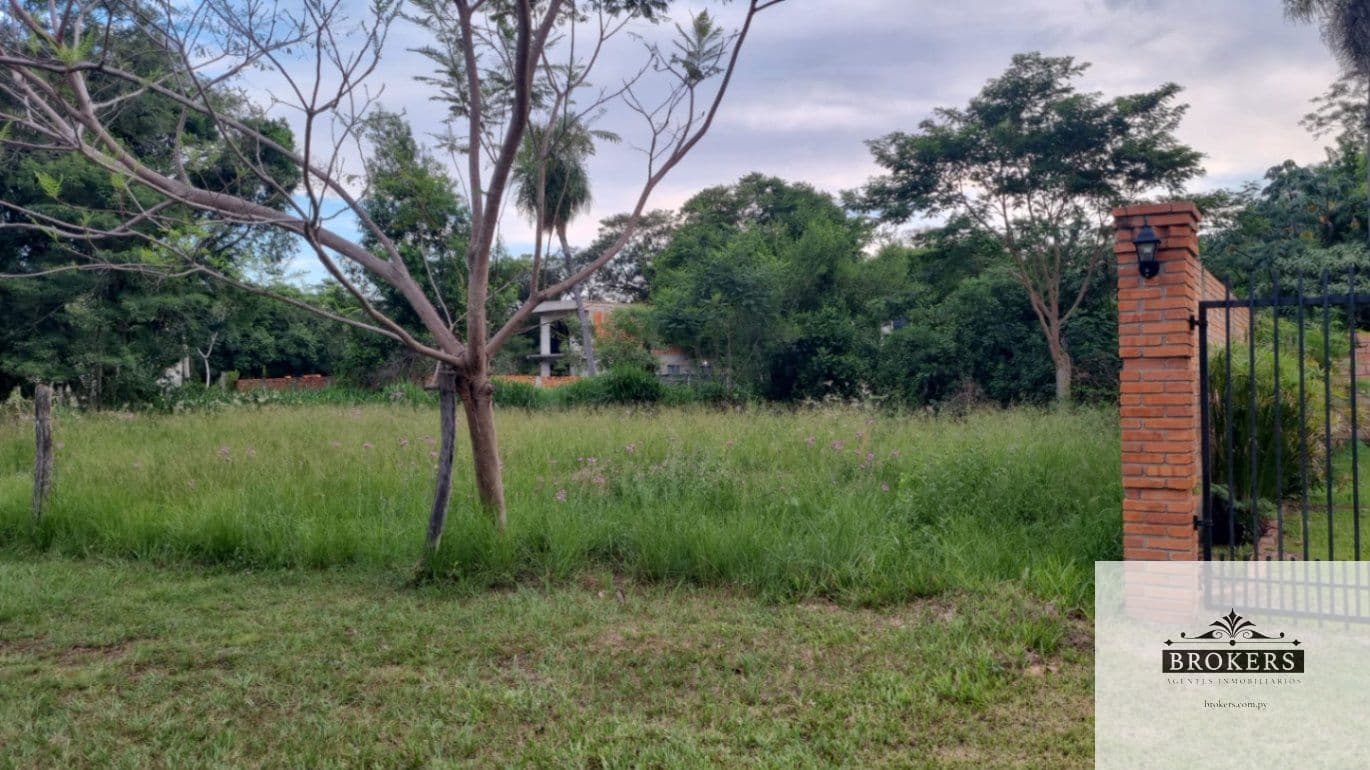 Terreno de 600m2 ubicado en Bo. Cerrado en Areguá, foto 1
