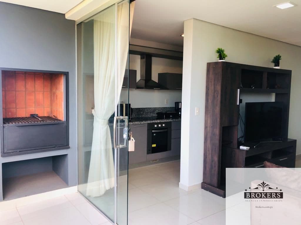 Departamento Amoblado de 2 Dormitorios en alquiler c/ 2 cocheras en Mburucuyá — foto 5