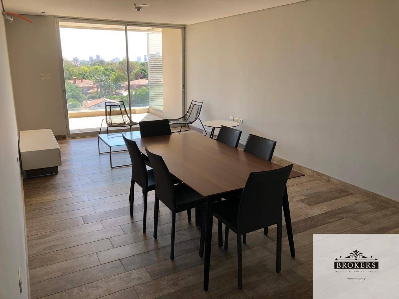 Departamento de Dos Dormitorios en alquiler c/ 2 cocheras en Villa Morra, foto 2