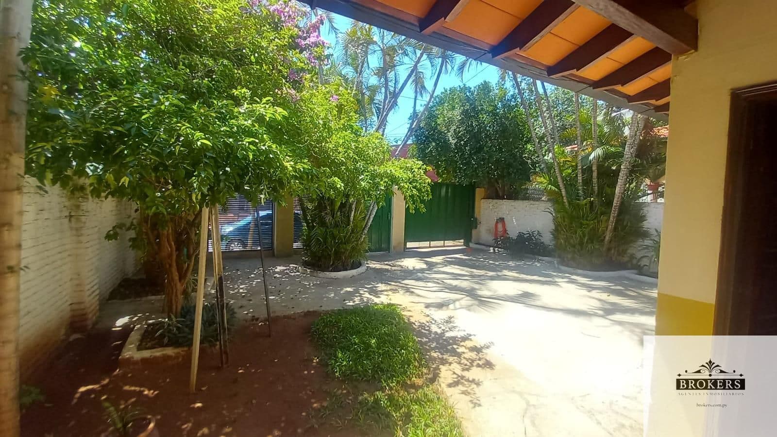 Linda Casa 3 Dormitorios En Barrio Hipódromo, foto 2