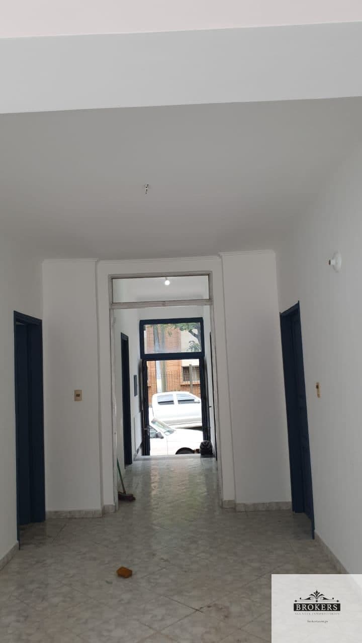 Casa para Oficina, consultorios, de 5 ambientes, Bo. La Encarnación, foto 3