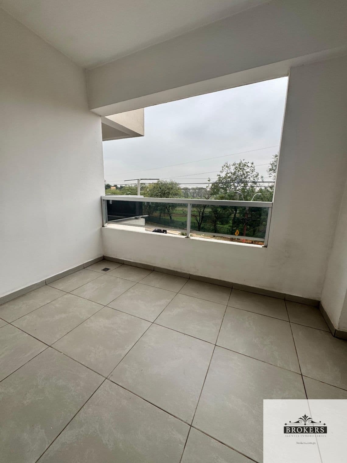 departamento de 2 Dormitorios pegado al Pinedo Shopping San Lorenzo, foto 4